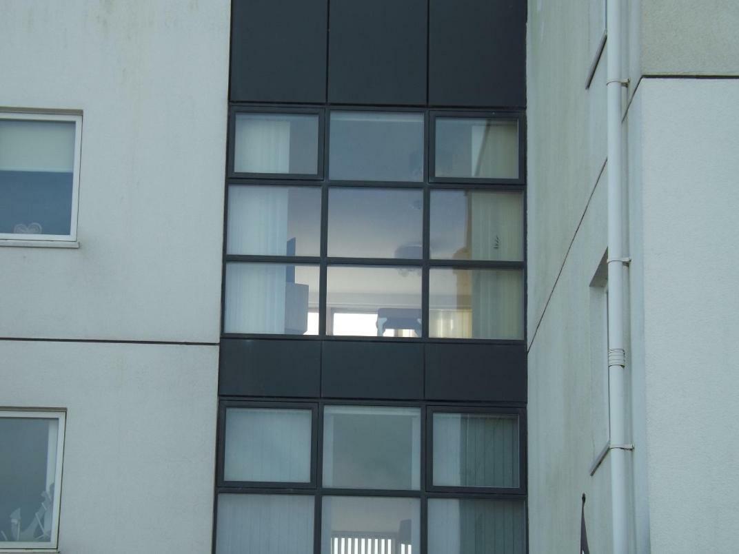 Ynys Lawd, Holyhead Marina Appartement Buitenkant foto